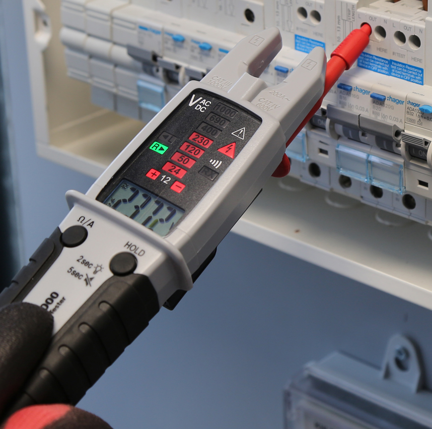 Megger MET1000 All-in-One True RMS Electrical Tester